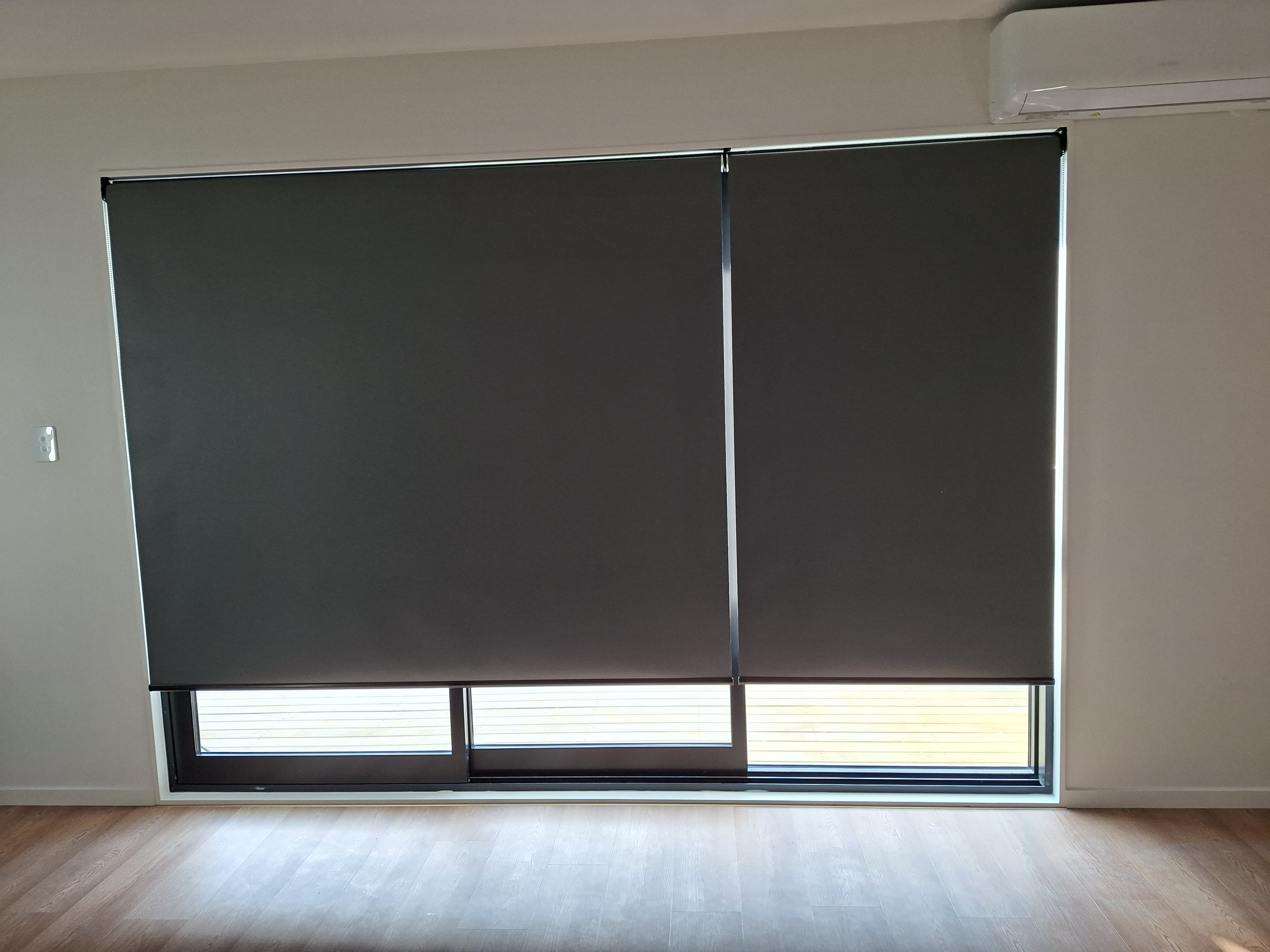 Linked Roller Blinds 3
